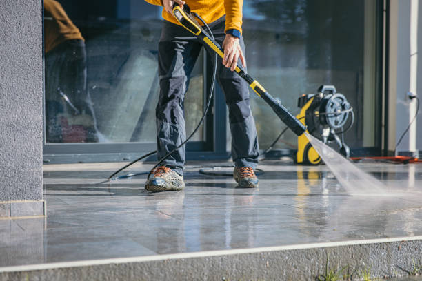 Best Commercial Building Pressure Washing  in Blissfield, MI